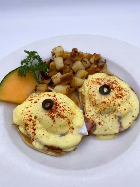 Eggs benedict