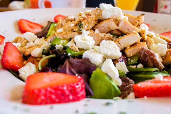 Blackened Chicken Spring Salad