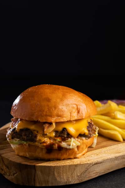 American Burger with cheese