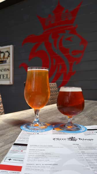 Beer on Des Peres Patio