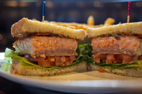 Salmon BLT