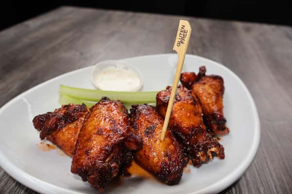 Tres Reyes' Smoked Wings