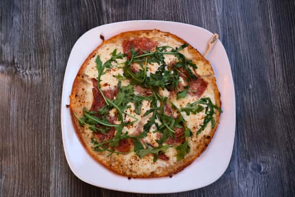 Prosciutto & Fresh Mozzarella Pizza