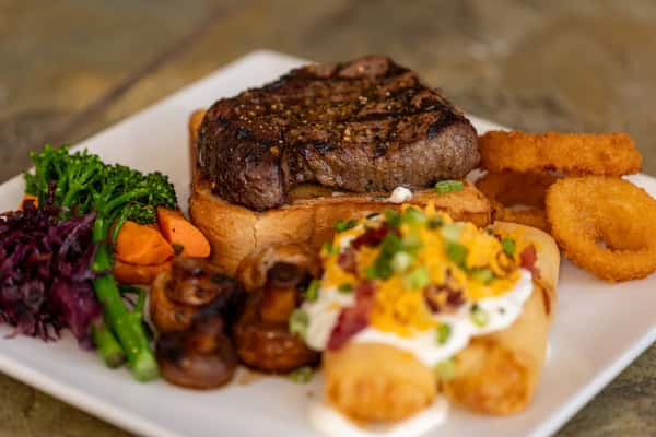 sirloin-steak-sandwich-menu-the-turning-point-restaurant-family