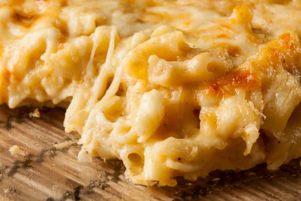 Gourmet Cheesy Macaroni - Your choice of cheeses and toppings