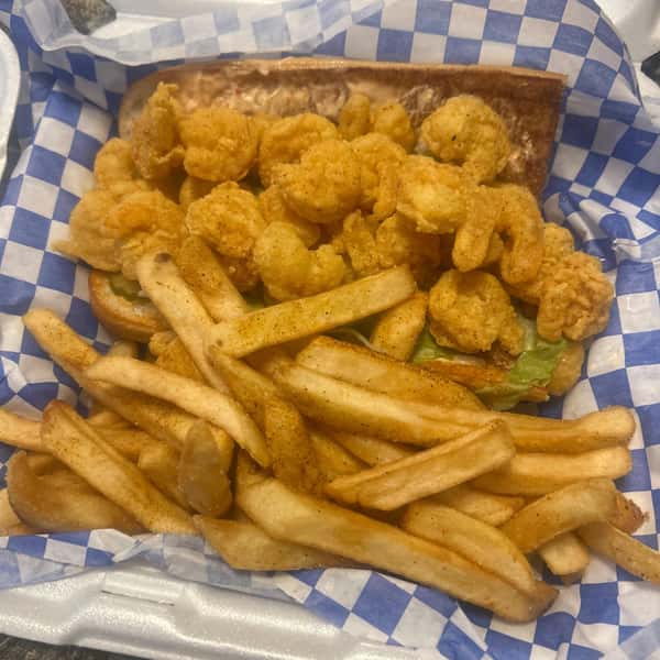 Fried shrimp basket served with french fries
