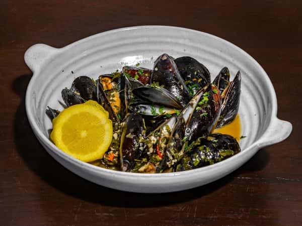 Chimichurri Mussels