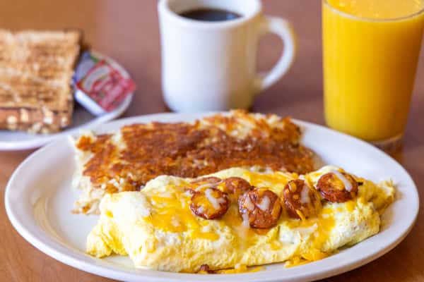Lingucia & Cheese Omelet