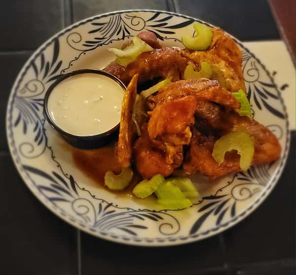 Hootenanny Hot Wings