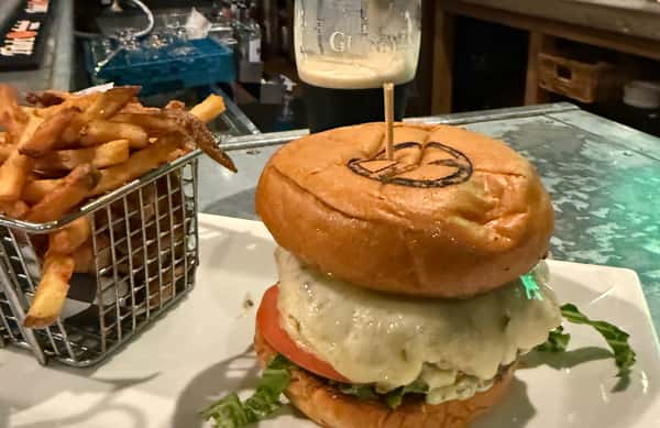 VEGGIE BURGER