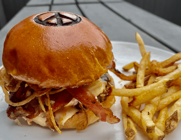 PEACE BURGER