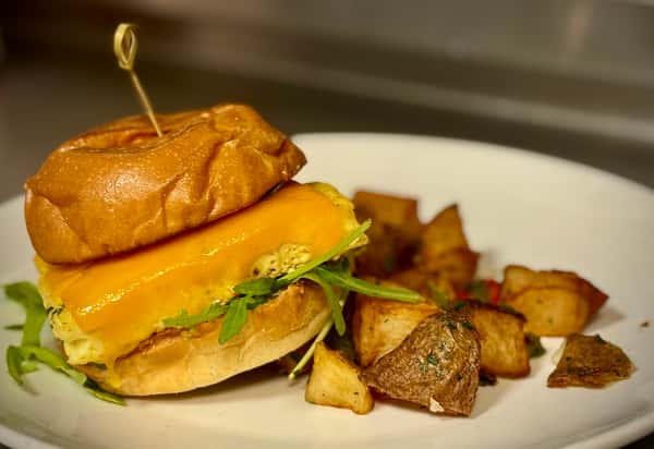 BREAKFAST SANDWICH