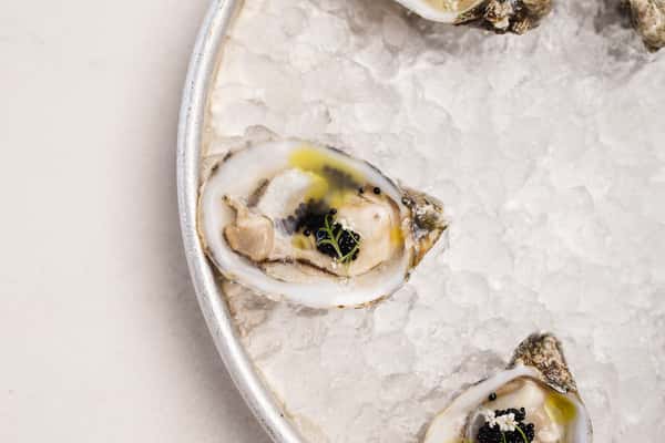 3 Oysters on the Half Shell*
