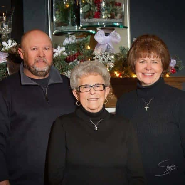 ❤️ Happy Boss’s Day to Dave, Tory, and Helen! ❤️
We are so lucky to have bosses who are so much more than just bosses. At West Side, we truly are a family, and that starts with the three of them! ❤️
Dave, Tory, and Helen are the kind of people who would do just about anything for so many of us. They show up when we need them, support us through the good and the hard times, watch our children when we need, and remind us that we’re more than just employees. We’re people they genuinely care about, and that means more than words can say.
Now, we all know managing this crew isn’t always an easy job 😂, but somehow, they continue to put up with us! This photo may be older, but I think it’s the only one we have of all three of them! 🤣
We are so thankful for everything they do, both the things everyone sees and all the little things that often go unnoticed.
Thank you for always being there, for caring about us, and for making us feel like family. We appreciate you more than you know! ❤️🥰