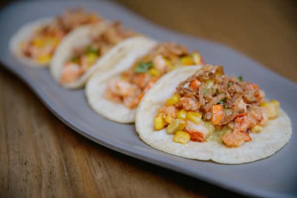 Langosta Tacos