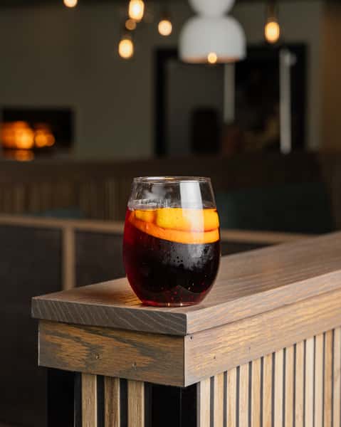 Sangria (Red or Rose)