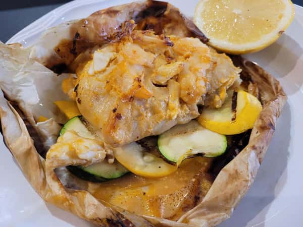 CANADIAN ROCKFISH IN PARCHMENT PAPER