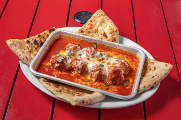 Marinara Meatball Plate