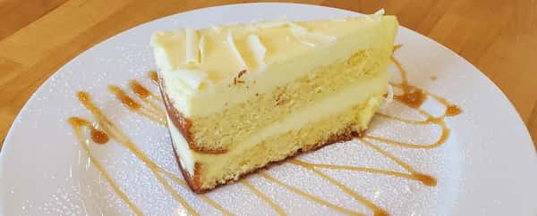 Lemoncello Cake