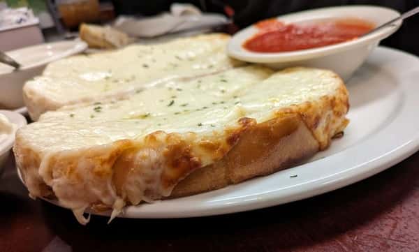 Garlic Bread Topped Mozzarella & Baked