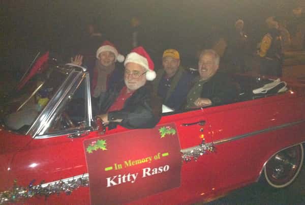 Yule Tide Parade 2011