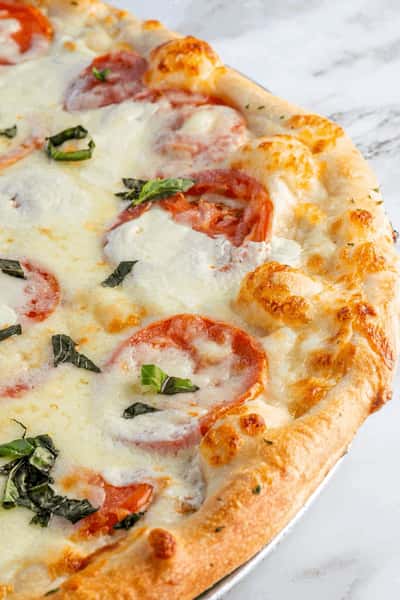 18" Margherita Pizza