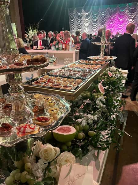 gala event ice sculpture