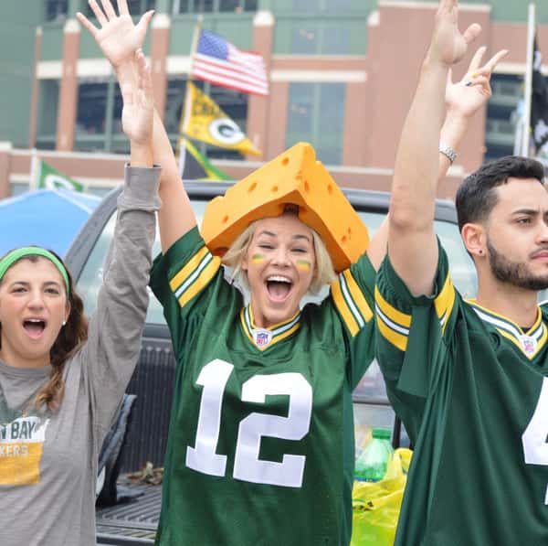 Packers VIP Shuttle and Tailgate