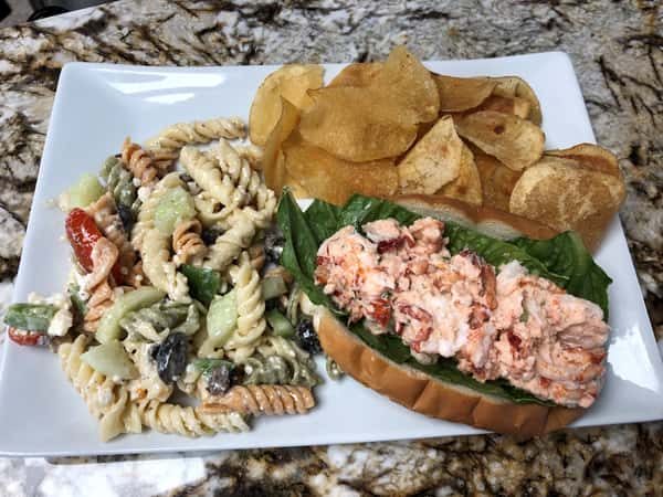 Lobster roll