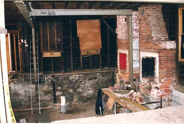 Filomenas fireplaces being built