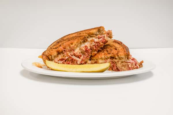 Johnnie's Ruben