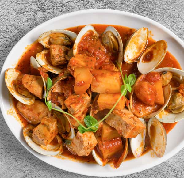 Portuguese Pork & Littlenecks