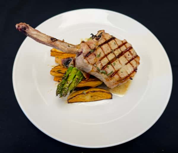 Tomahawk Pork Chop