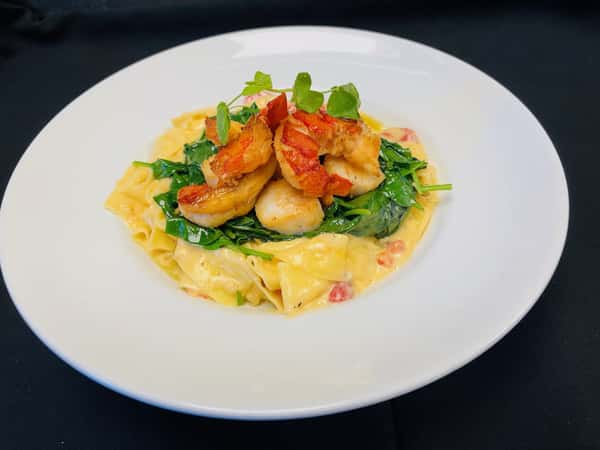 Seared Scallops & Lobster Pappardelle