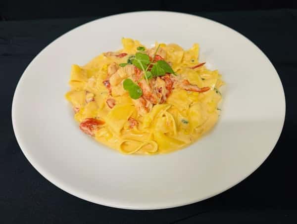 Creamy Lobster & Corn Pappardelle