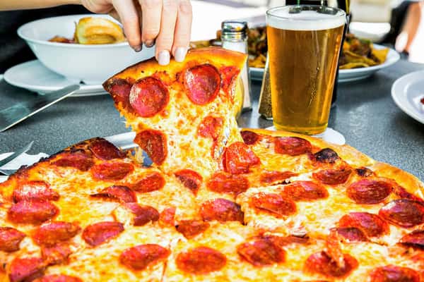 Fresh Oven Baked Pizza Menu Daily's Sports Grill