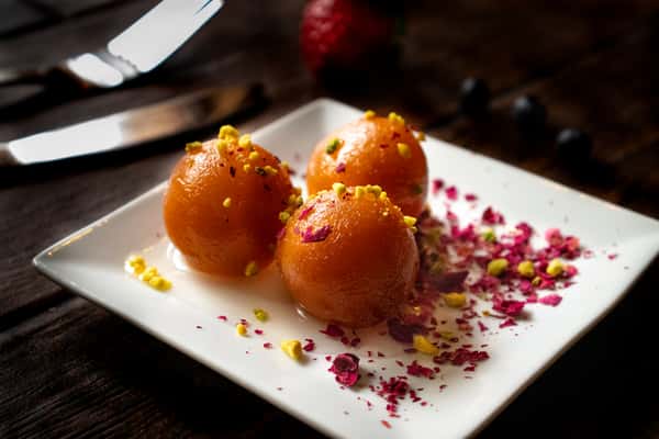 Gulab Jamun with Roasted Nuts