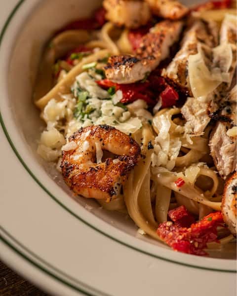 Mark's Shrimp & Chicken Cajun Alfredo