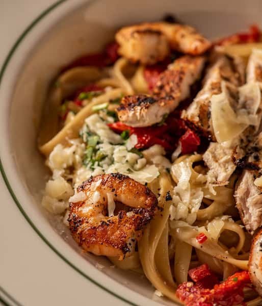 Mark's Shrimp & Chicken Cajun Alfredo