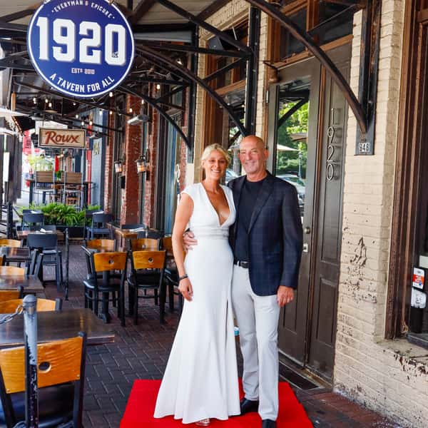 Jenna and Howard 1920 tavern