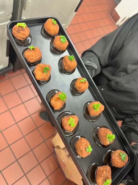 tray service