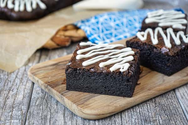 Brownie Bites with Drizzled Icing