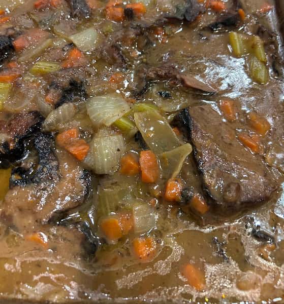 Pot Roast with Mashed Potatoes