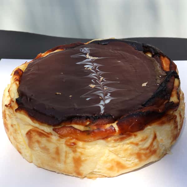 Burnt Basque Cheesecake - Dubai Chocolate