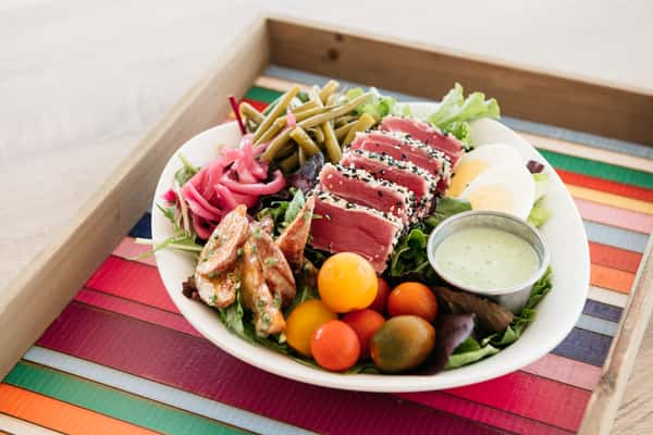 Shore Club Niçoise