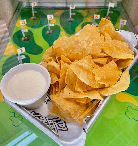Chips & Queso
