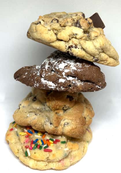 Chocolate Chip Cookie by SugarButter