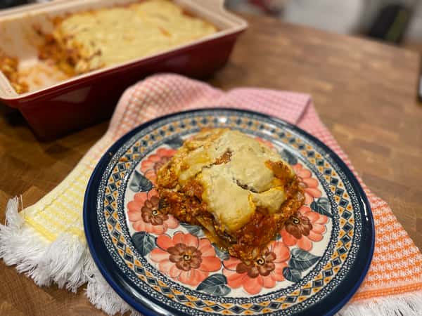 GLUTEN-FREE Lasagna Tray: Serves 4-6