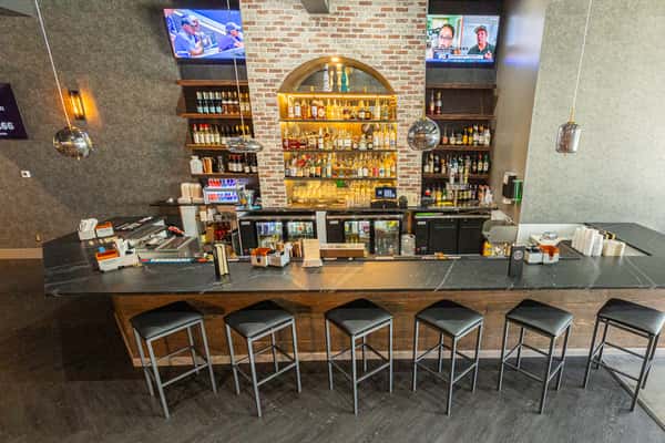 bar