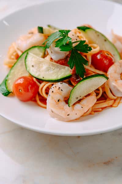 King Prawn and Courgette Linguine 